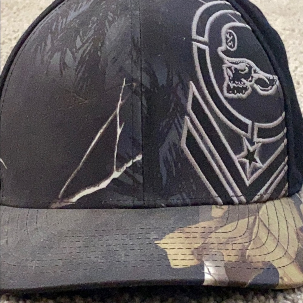 Metal Mulisha flex fit hat